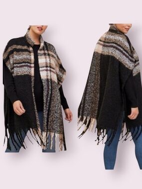 Torrid Cold-Weather Ruana Poncho Cape Shawl Wrap Black Plaid One Size Plus Size